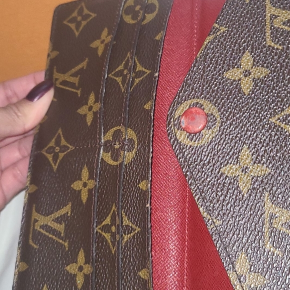 Authentic Louis Vuitton Josephine Wallet - Picture 15 of 16